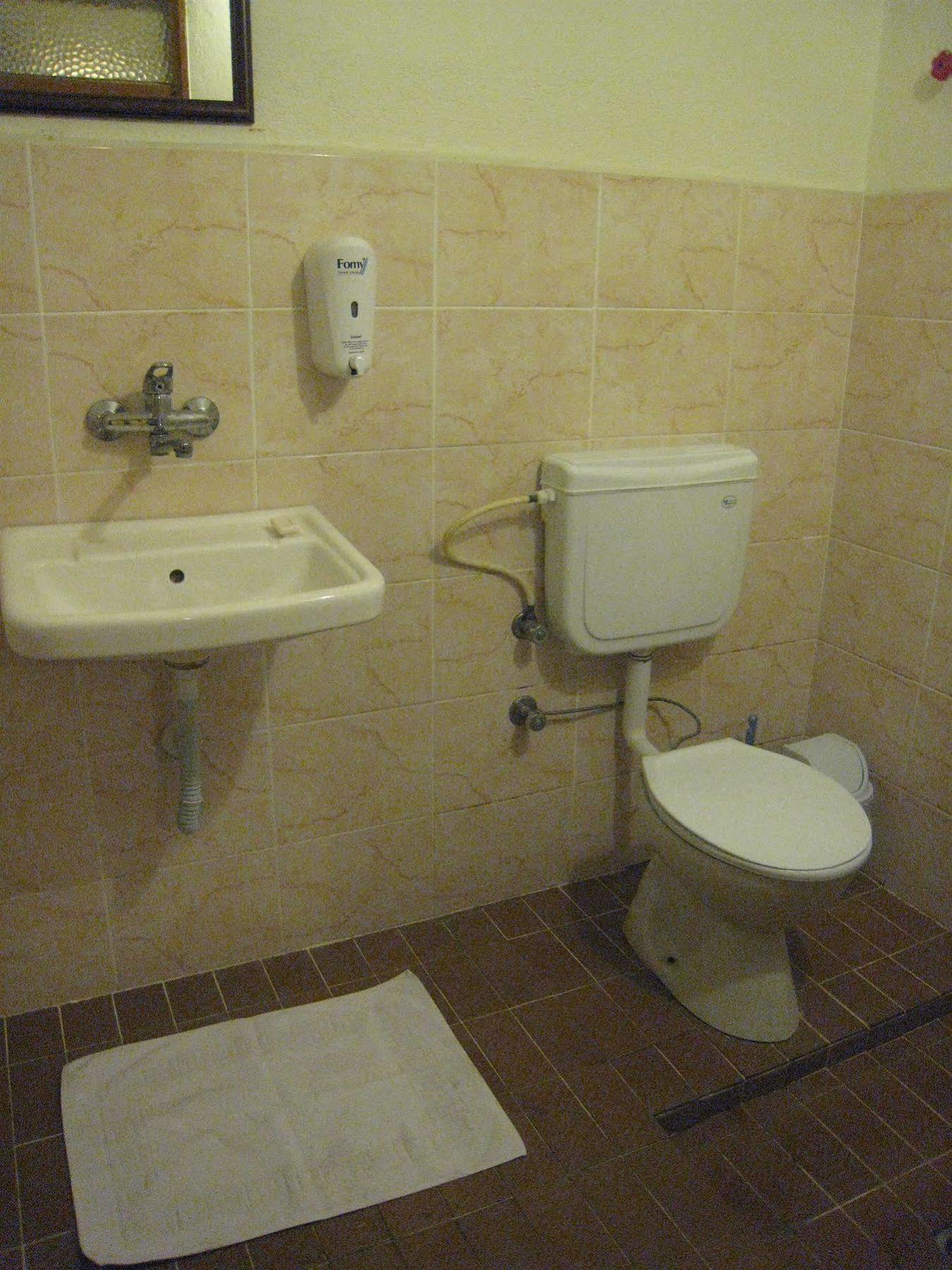 Paris Hotel Selçuk Esterno foto